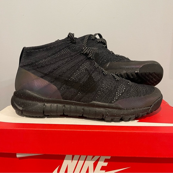 Nike Flyknit Chukka - Sz 11 - Picture 2 of 6